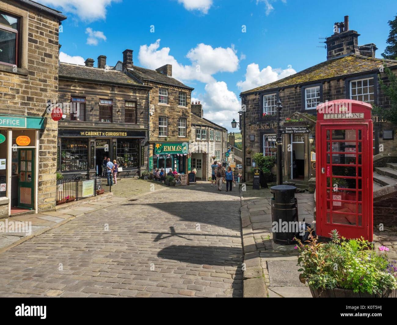 Two-Bedroom Stone Cottage In Keighley With Patio Dış mekan fotoğraf